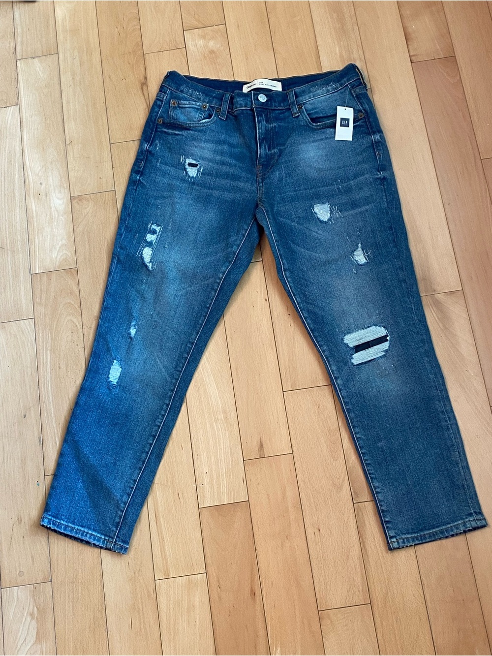 Gap 1969 Best Girlfriend Jeans Size 28R NWT Distressed Boyfriend Medium‎ Wash